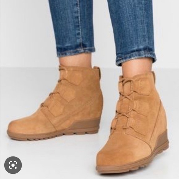 Sorel Shoes - SOREL EVIE hidden wedge bootie, suede, color tan, size 9 women’s